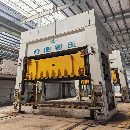 []合肥锻压5800吨液压线：出售
2000吨，台面2.6米/4.6米.