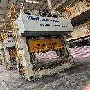 []长沙工厂还剩2台250吨，济南二机床产，新款，带导轴导.